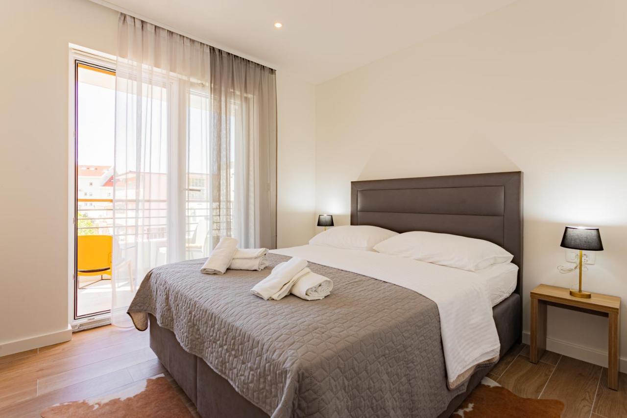 Apartmani Benzon Baška Voda Exterior foto